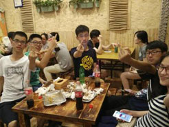 瓦房店烧烤加盟,学烧烤技术,开烧烤店多少钱疯狂烤翅加盟